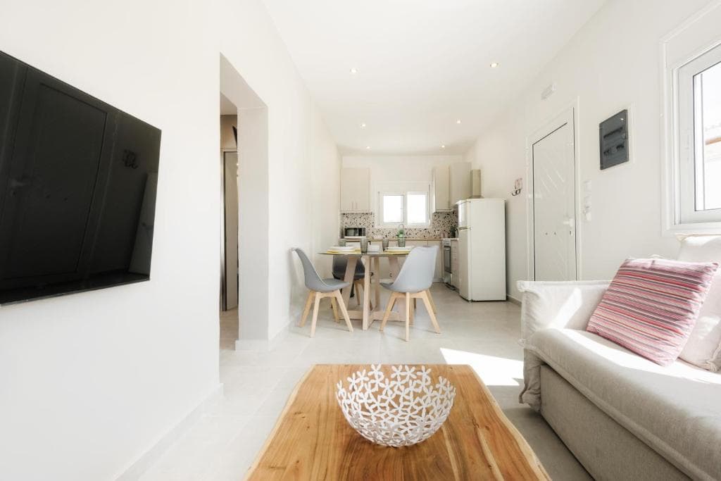 Stella's Holiday House — gallery photo 1