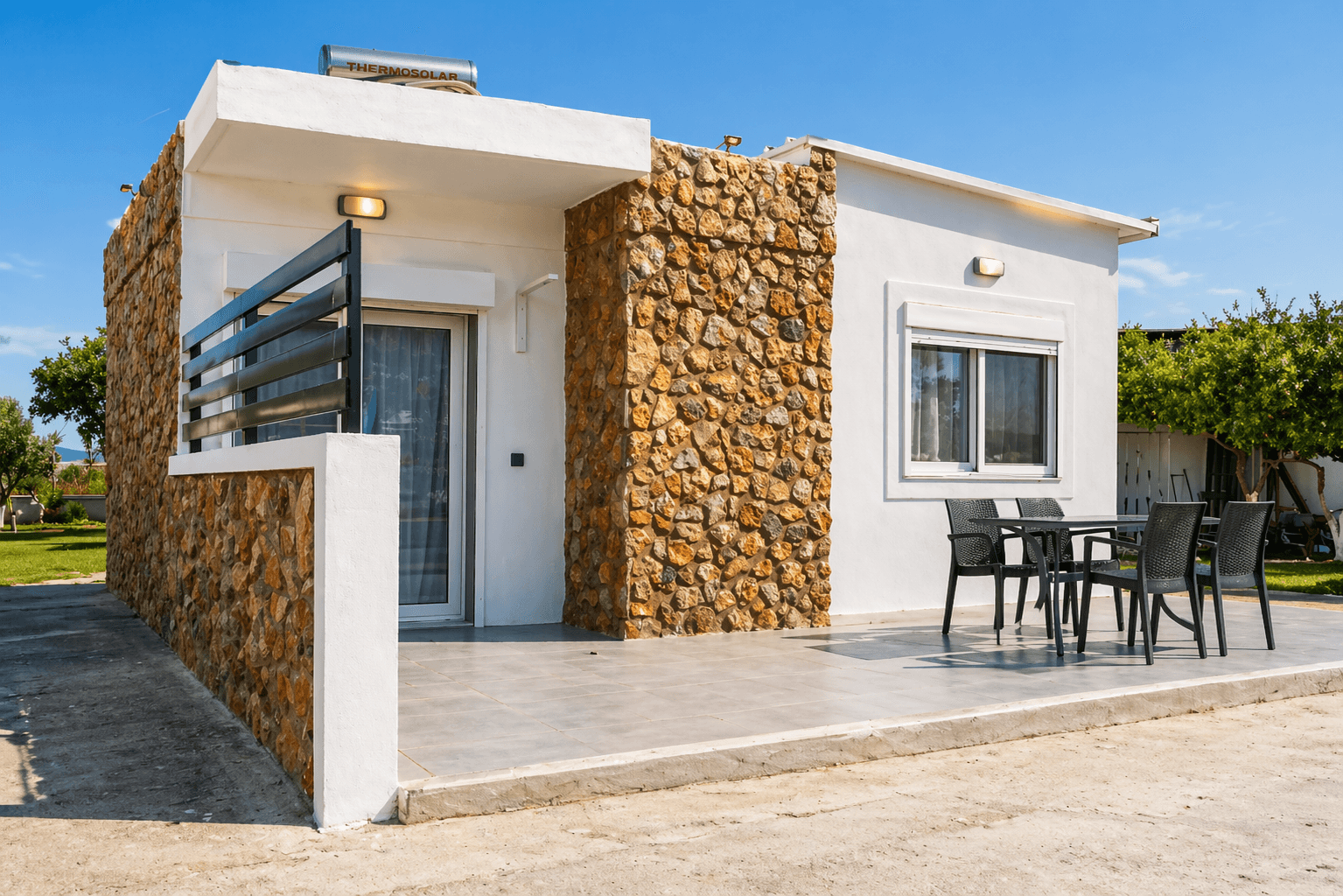 Stella's Holiday House — gallery photo 4